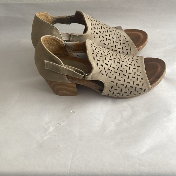 Eurosoft Addley Booties Women's Size 8M Black Open Toe Boho Chic Faux Leather - Picture 8 of 12